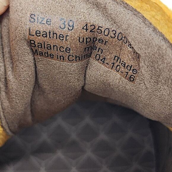 Dansko Womens Lace Up Mustard Yellow Perforated Leather Sneakers Size 39 - Picture 5 of 7